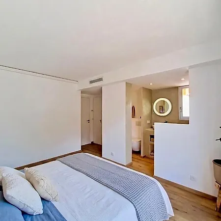Panoramic Sea View Floor Swimming Pool Apartman